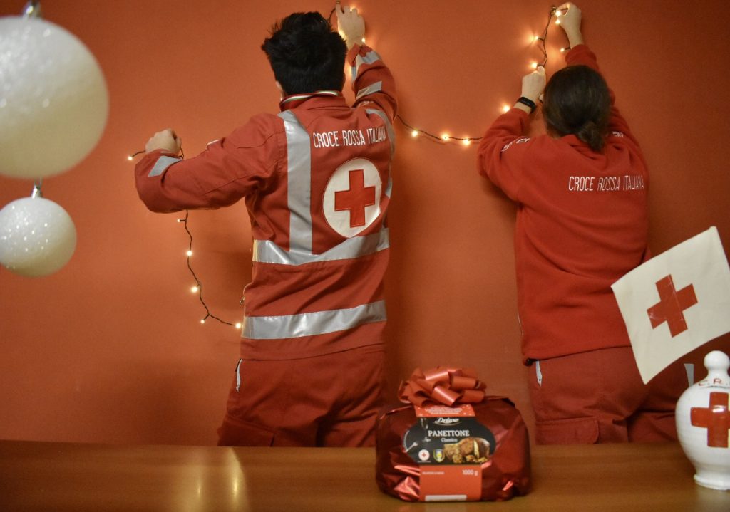 Panettoni solidali della Croce Rossa Italiana: un dolce gesto di solidarietà per il Natale