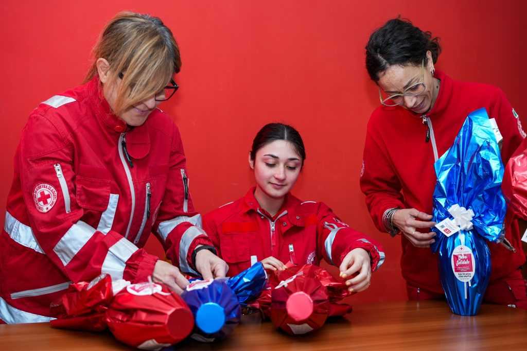Uova Solidali e corsi di formazione: parte la campagna di Pasqua della Croce Rossa di Fasano